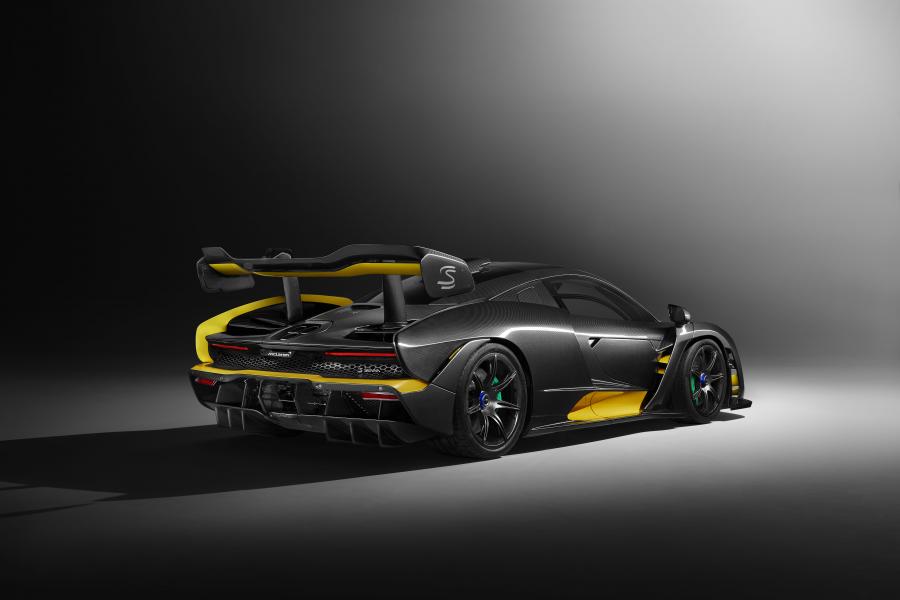  McLaren MSO Senna Carbon Theme (P15) 2018 года  (фото 2 из 14)